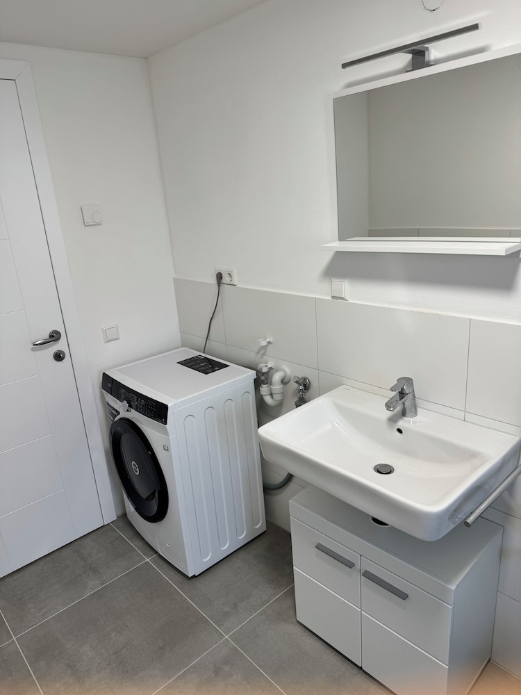 Premium Condo, 3 Bedrooms photo 2
