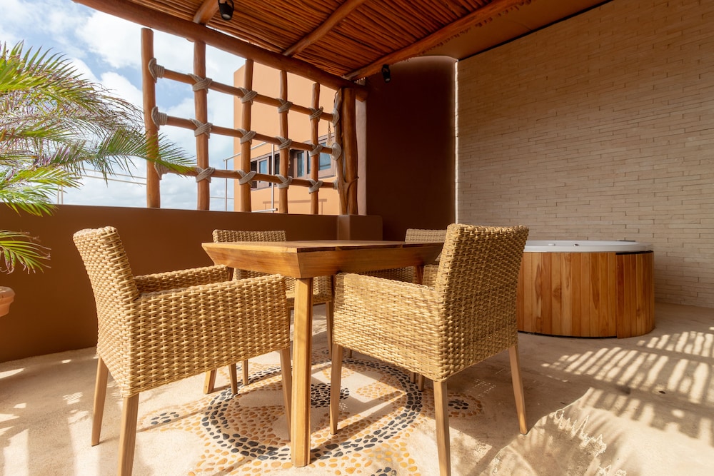 In Love Suite 1 King Bed With Terrace And Jacuzzi