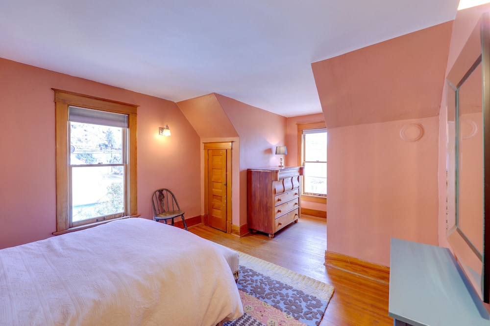 House (2 Bedrooms) photo 1