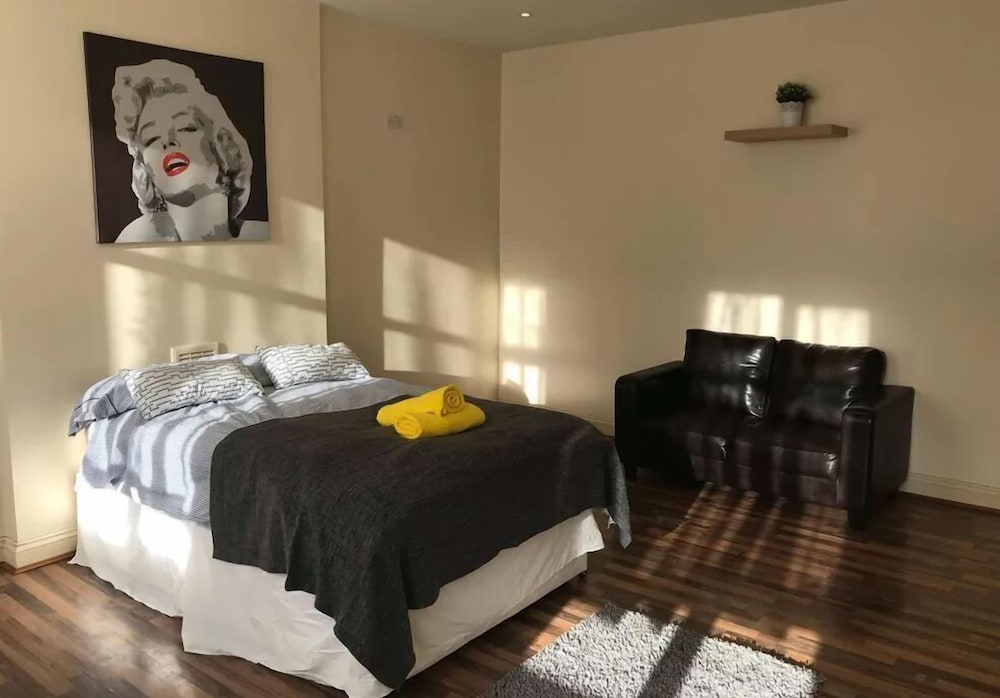Basic Double Room photo 1