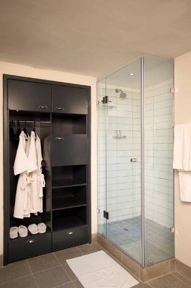 Captain Suite - Photo 5