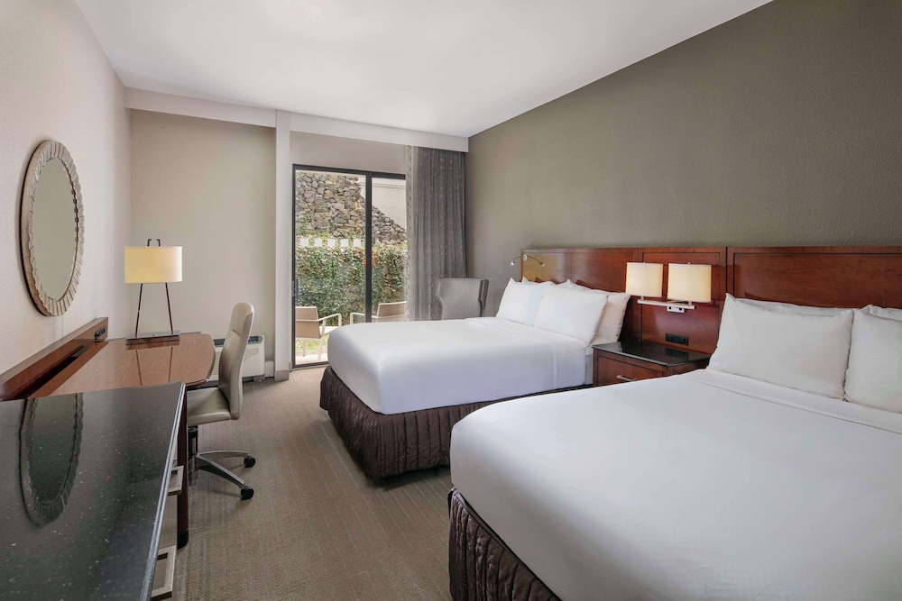 Superior Room, 2 Double Beds - Photo 3