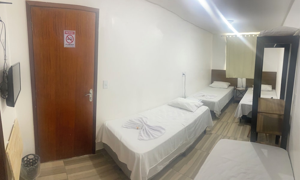 Basic Quadruple Room photo 2