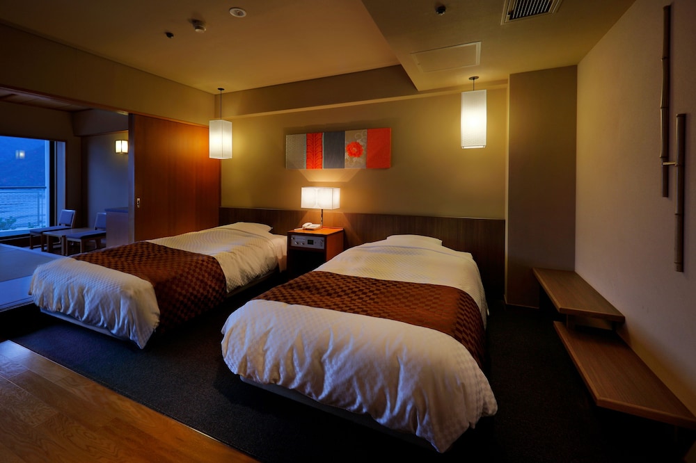 Japanese & Western Style Room, Non Smoking【Ocean View】 - Photo 6