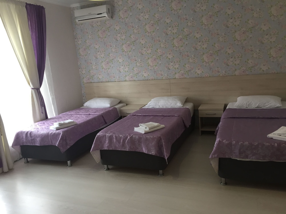 Deluxe Triple Room photo 1