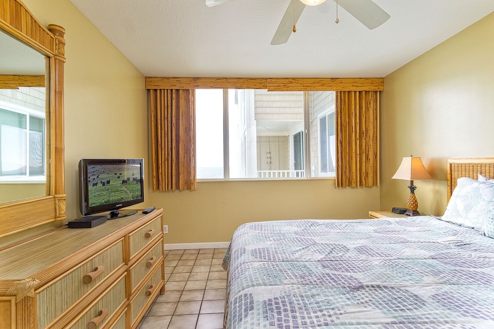 Condo, 1 King Bed with Sofa bed, Ocean View