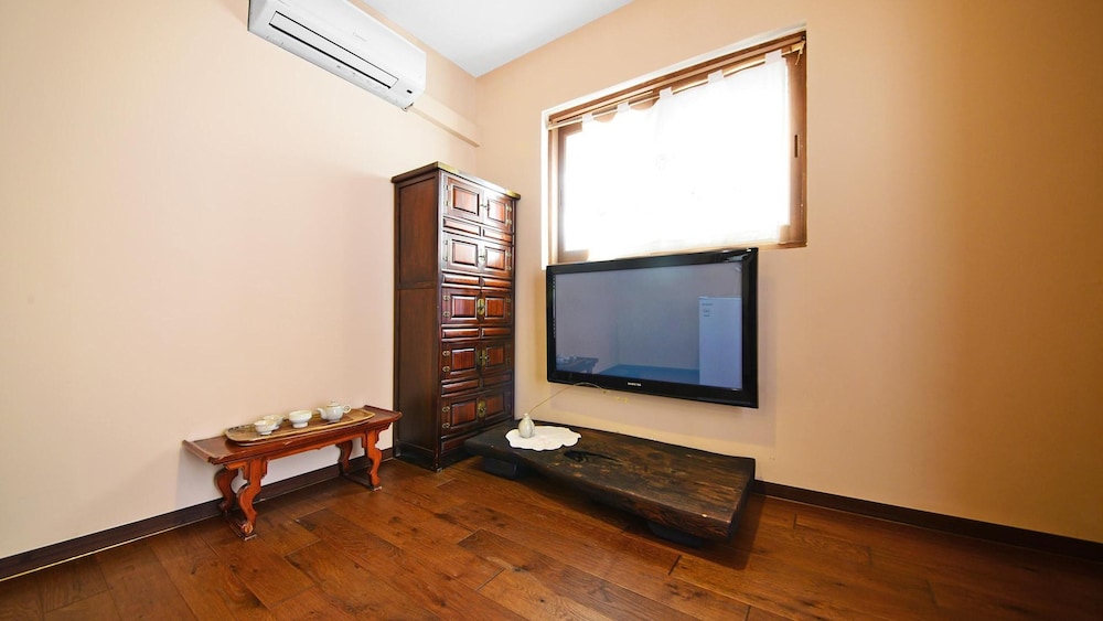 Basic Room, 1 Bedroom (Bergamoth ( No cooking )) - Photo 6