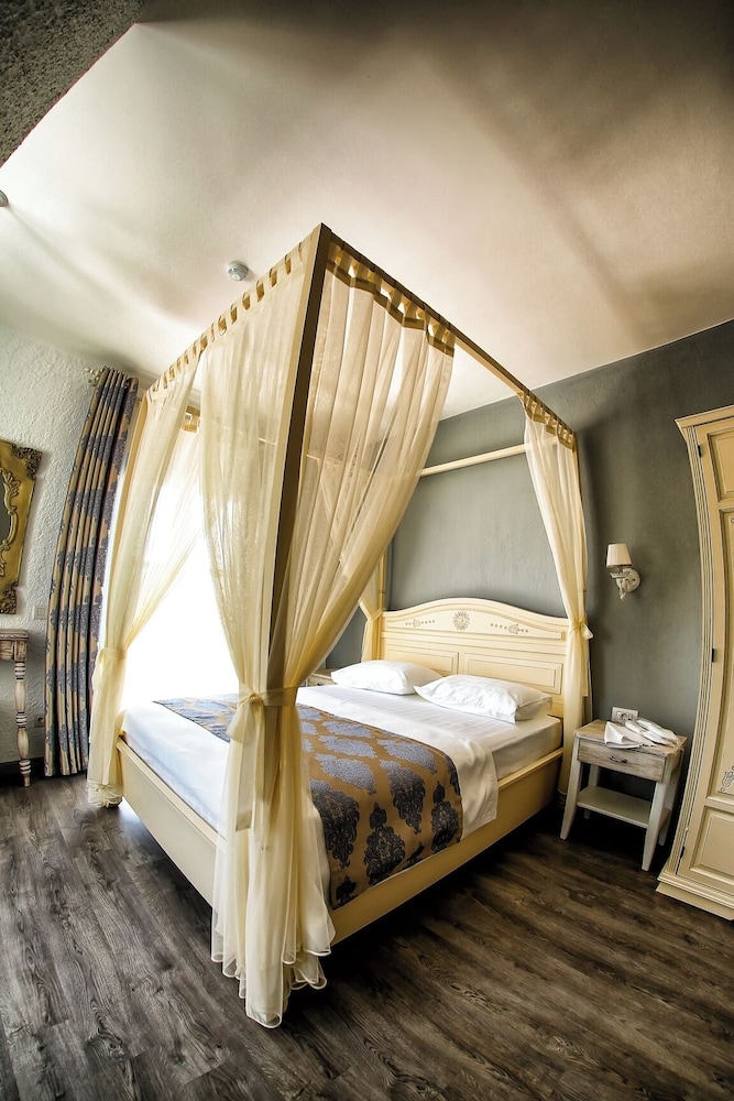 Deluxe Room, Balcony photo 3