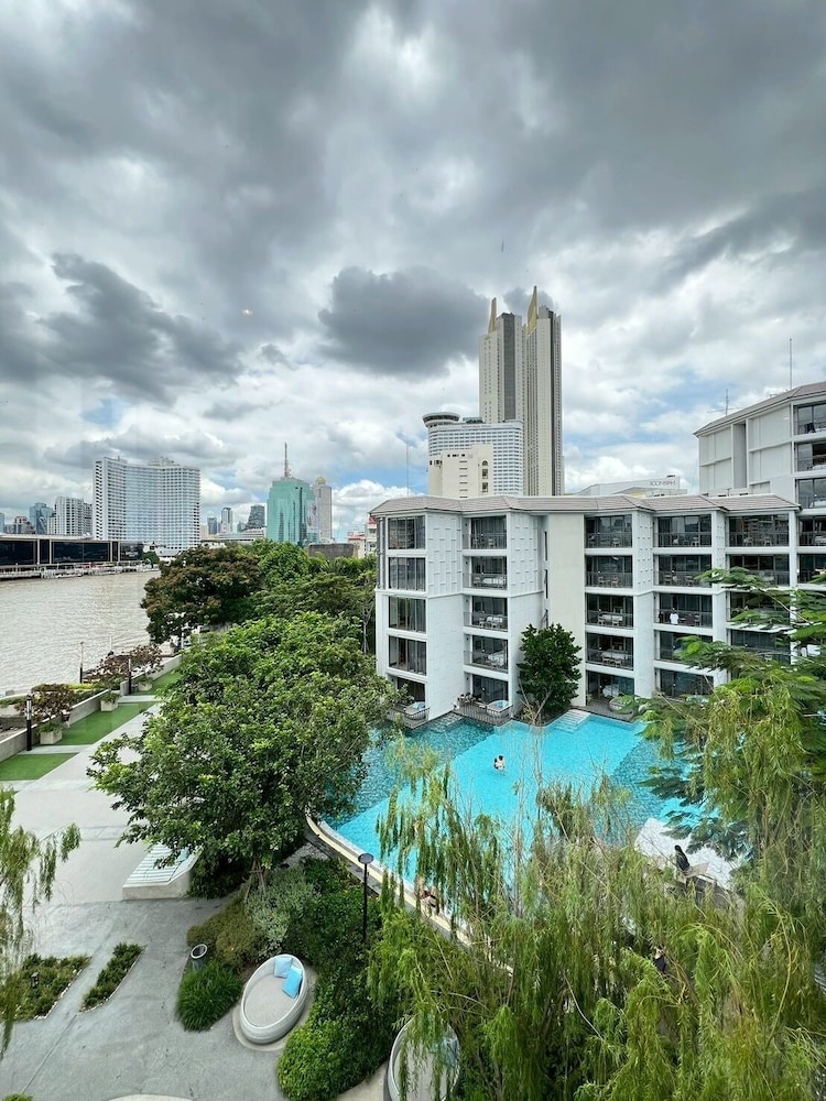 Two Bedroom River View King Suite photo 3