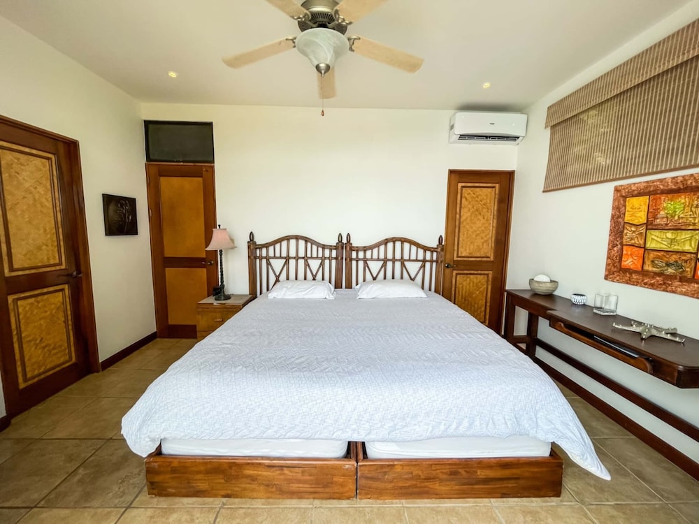 2 Bedroom Villa, Infinity pool and Air Conditioning photo 2