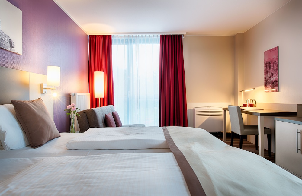 Comfort Quadruple Room