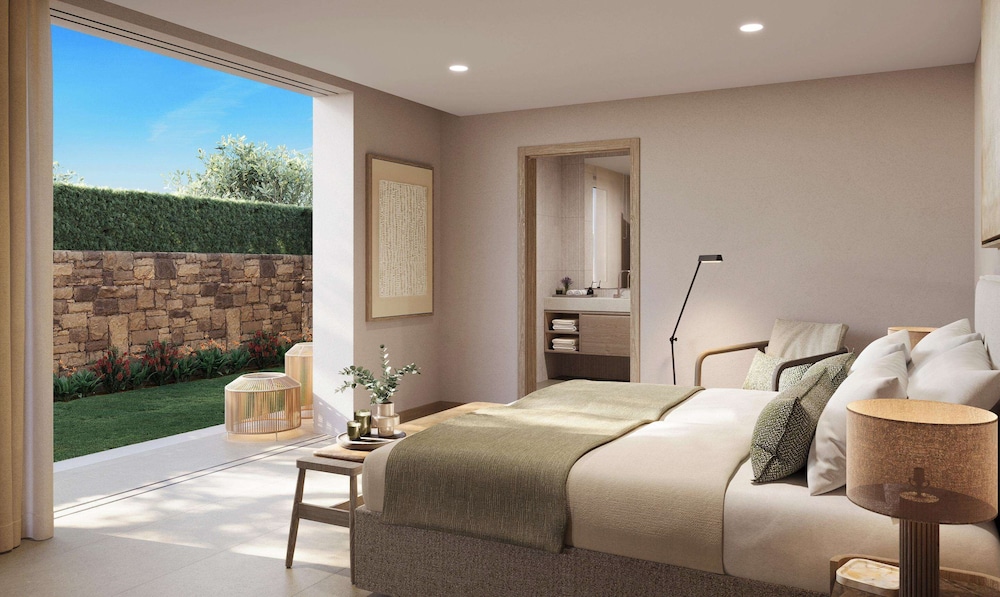 Two Bedroom Bungalow Suite with Private Garden photo 2