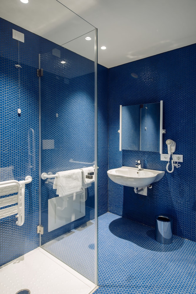 Double or Twin Room, Accessible photo 2