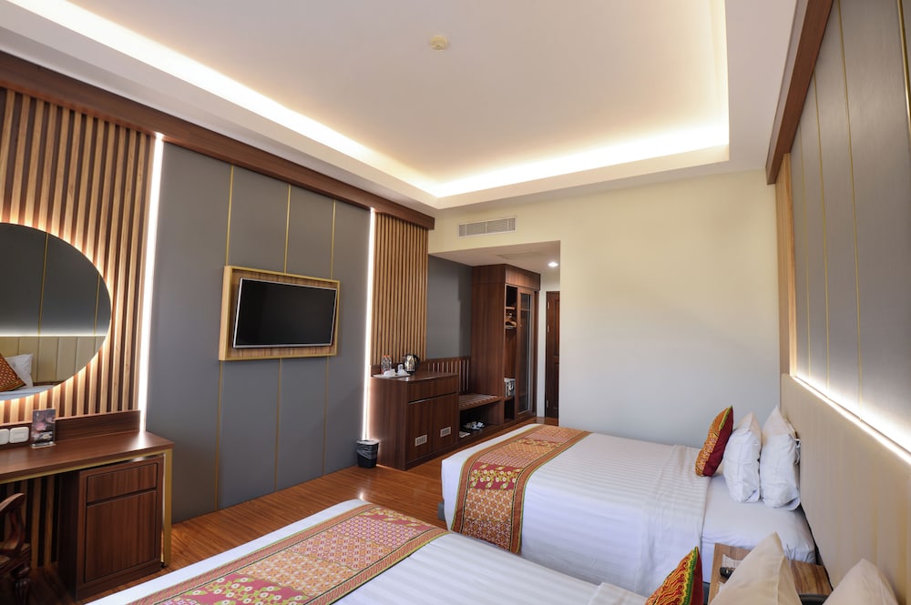 Deluxe Premier Twin Room photo 2
