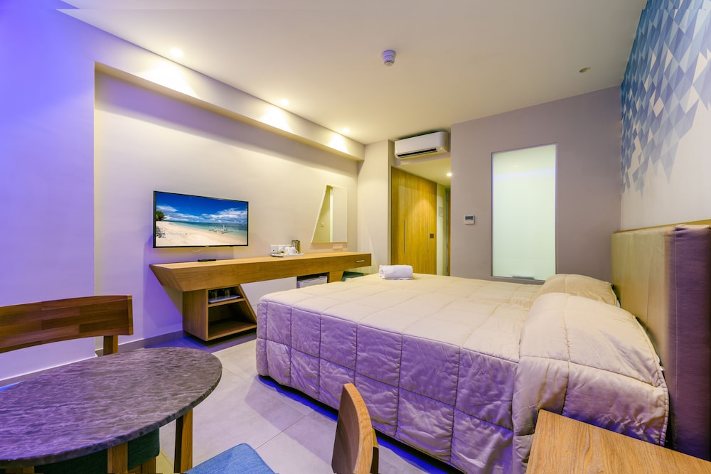 Deluxe Double or Twin Room photo 2