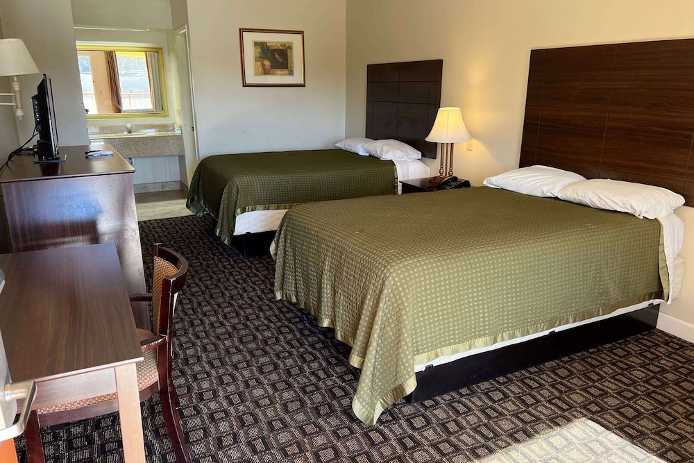 Room, 2 Double Beds, Non Smoking
