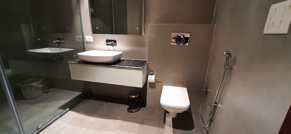 Deluxe Room - Photo 3