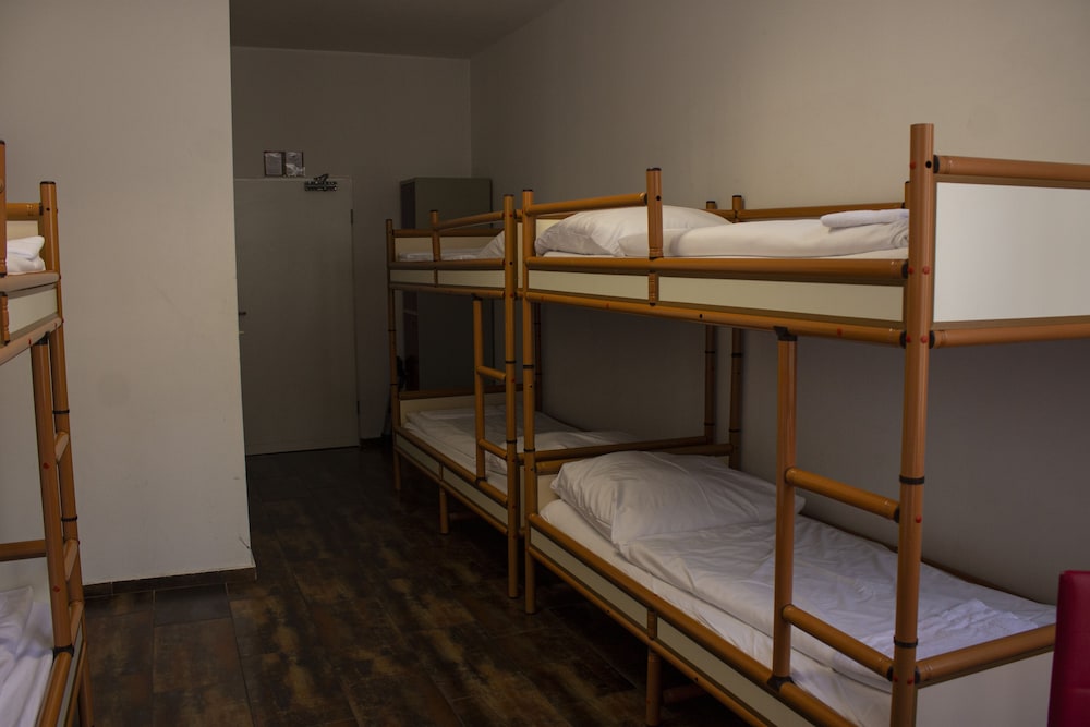 5 Bed Room photo 1