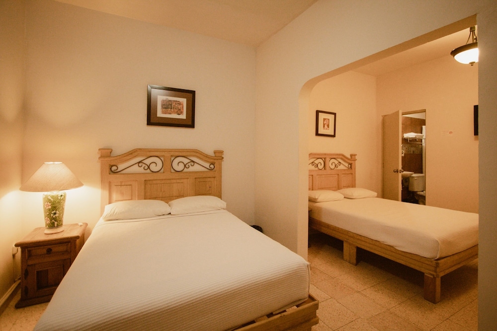Standard Quadruple Room photo 2