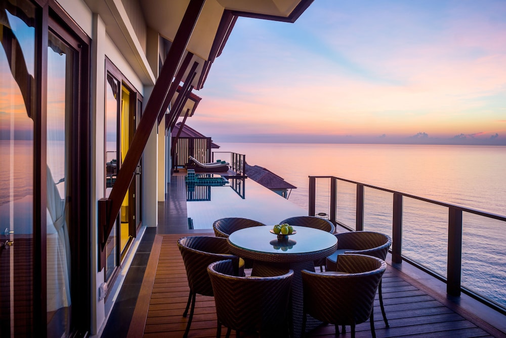 Two Bedroom Seaview Hill Pool Villa - Photo 3