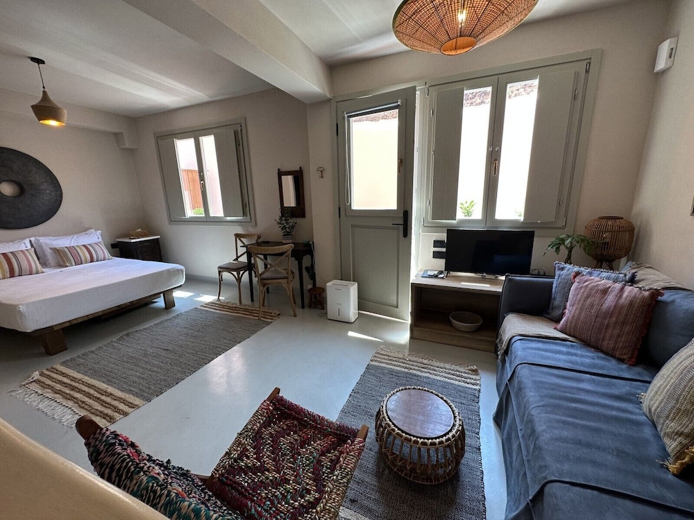 Studio - no swimming pool