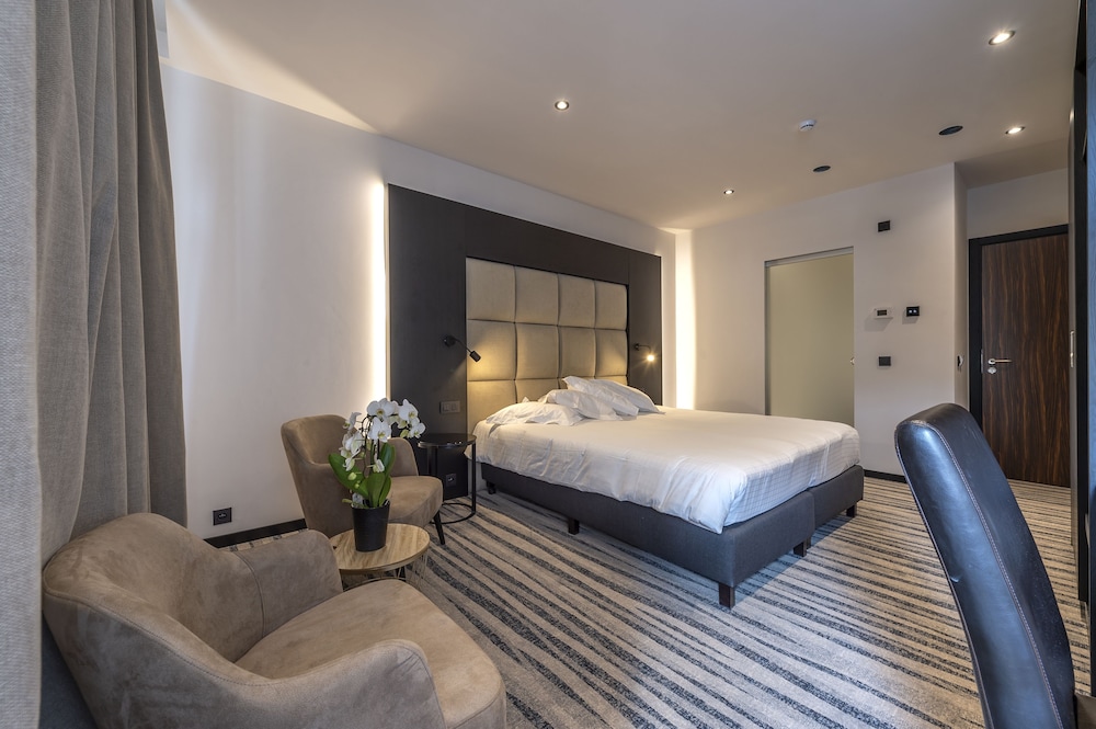 Superior Room photo 2