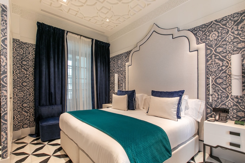Deluxe Double or Twin Room, 1 Bedroom - Photo 1