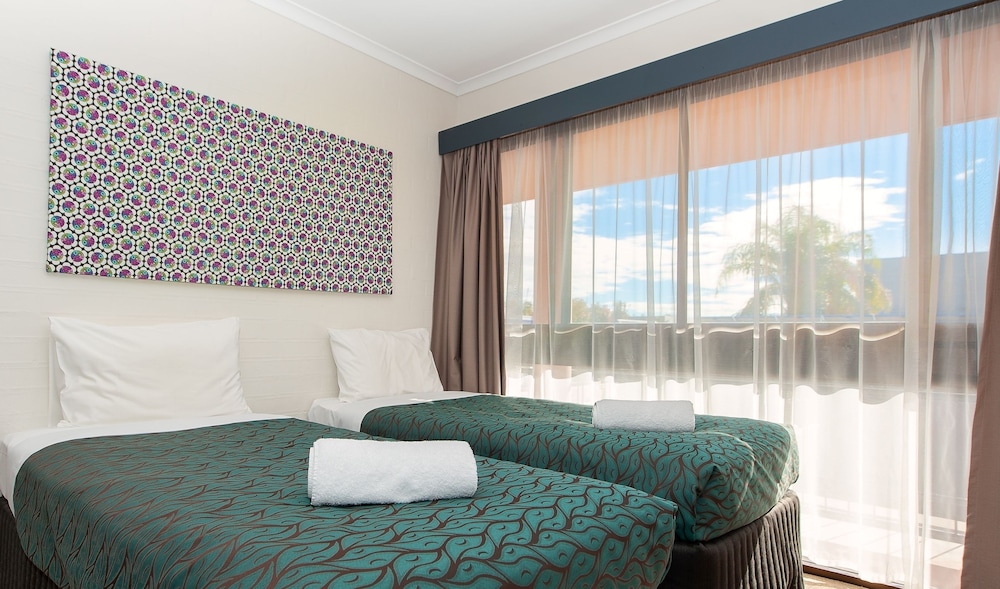Standard Twin Room photo 1