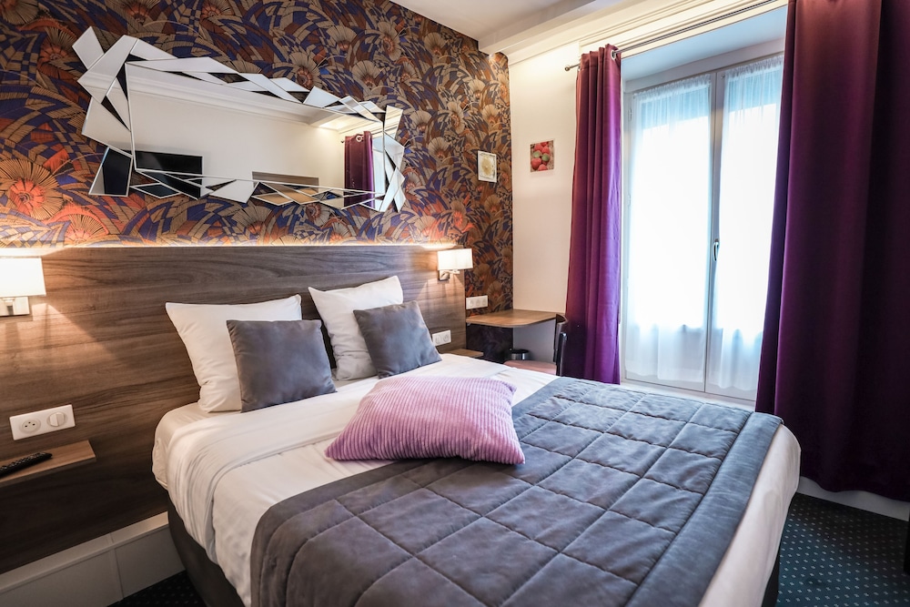 Standard Double Room, Ensuite - Photo 1