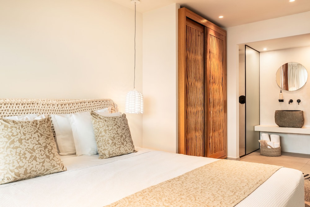Beachfront One Bedroom Villa Emmelia with Private Pool