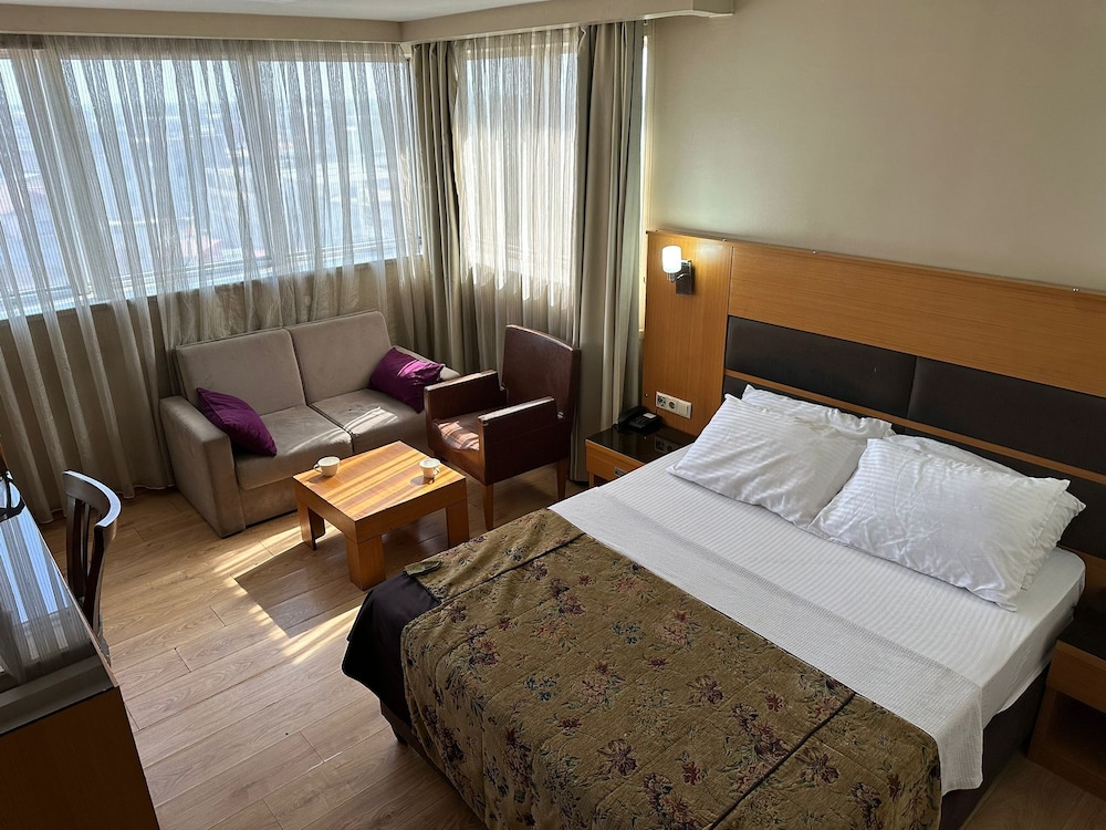 Basic Double or Twin Room, Resort View photo 2