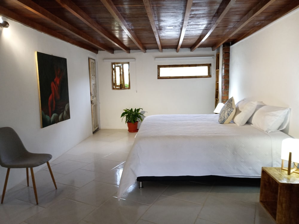 Basic Room photo 1