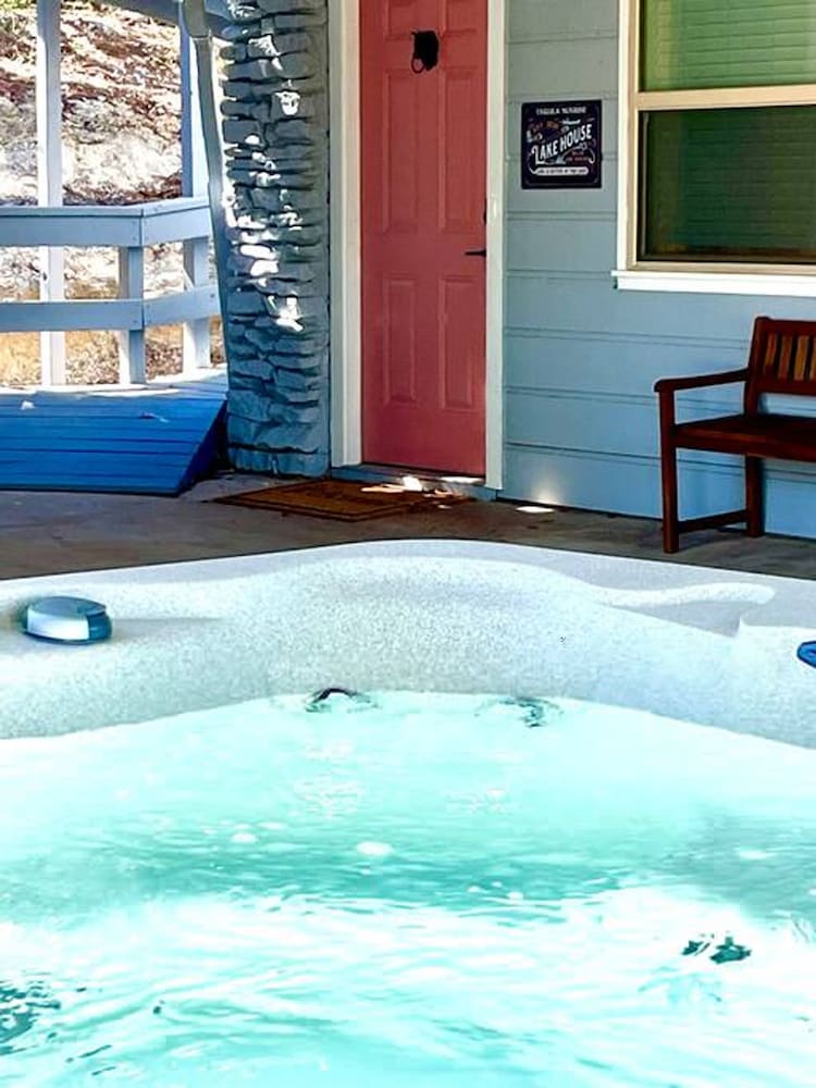 4 2 wow 180 Meerzicht hot tub Pickleball Tennis POA Court EV Oplaadpunt Rolstoelhelling POA Zwembad, Foto 57