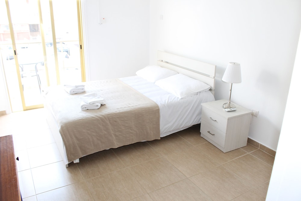 Apartment, 1 Bedroom, Balcony photo 2