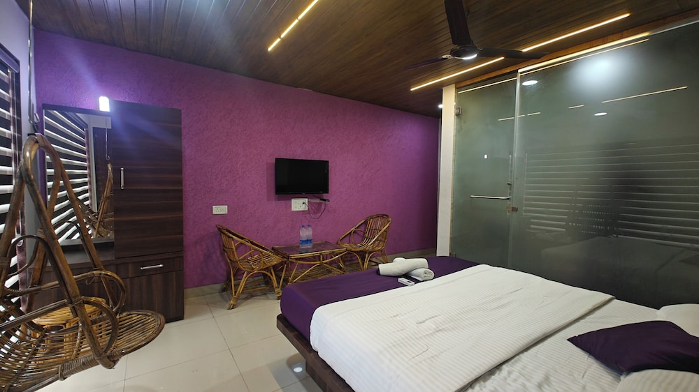 Standard Room, Garden View