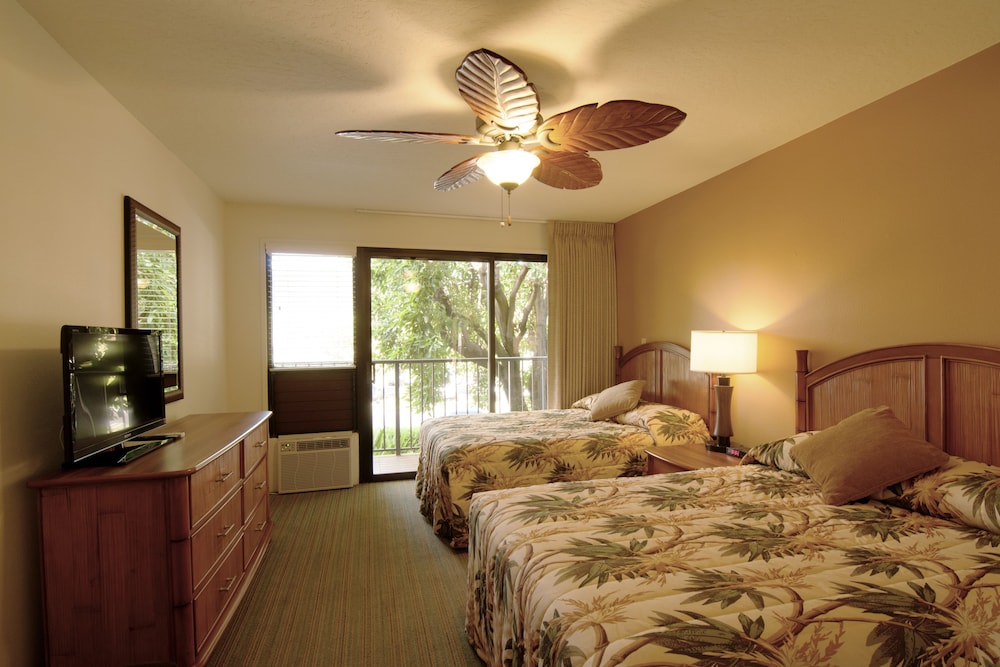 Two Bedroom Deluxe Ocean Saturday photo 2