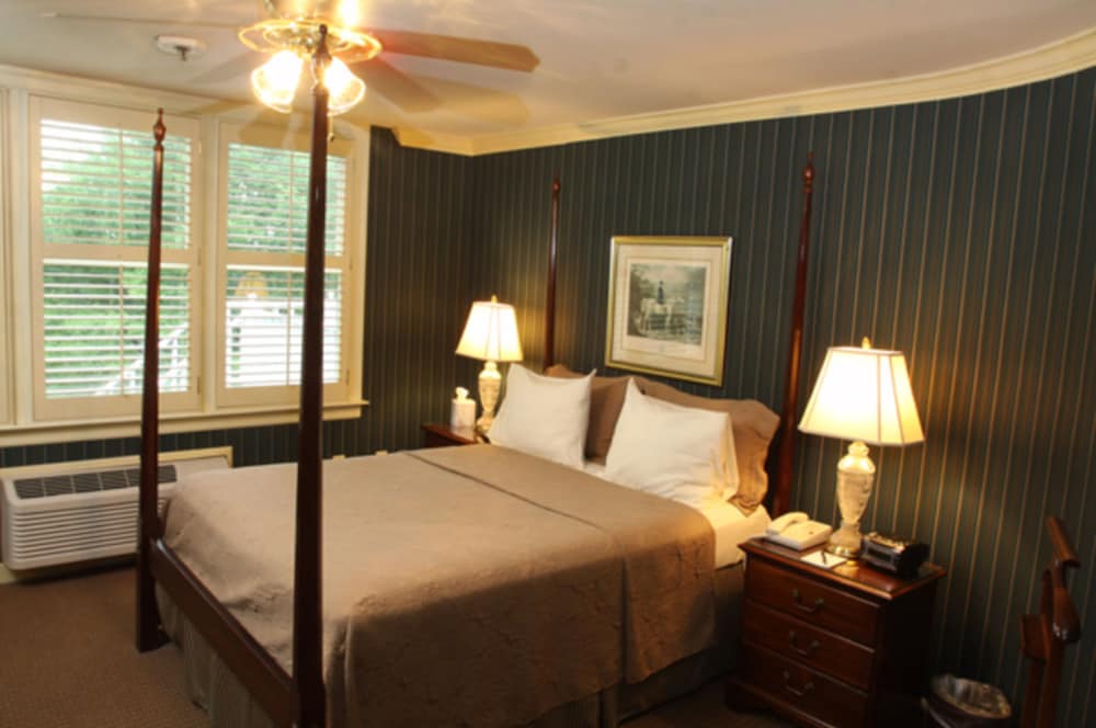 Ocmulgee Room photo 2