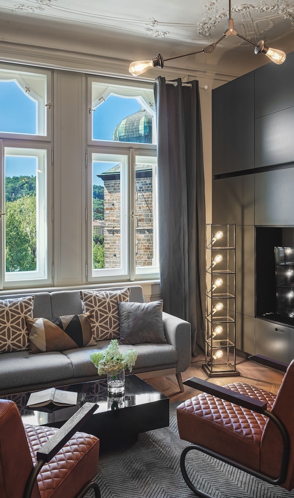 Apartment, 2 Bedrooms, Balcony