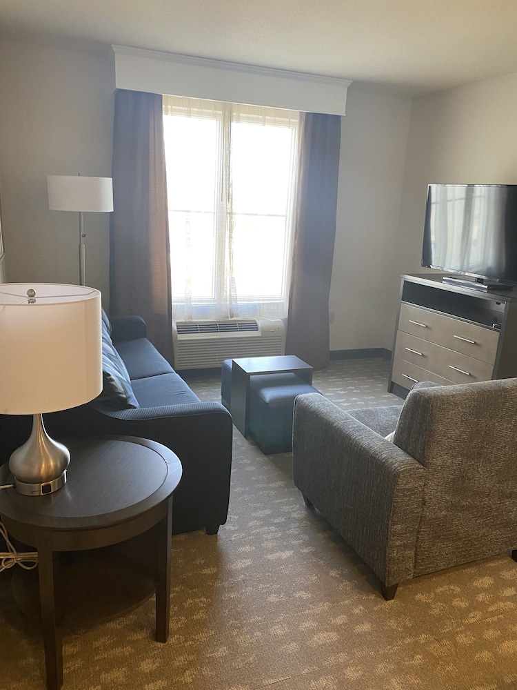 Suite, Accessible, Non Smoking - Photo 5