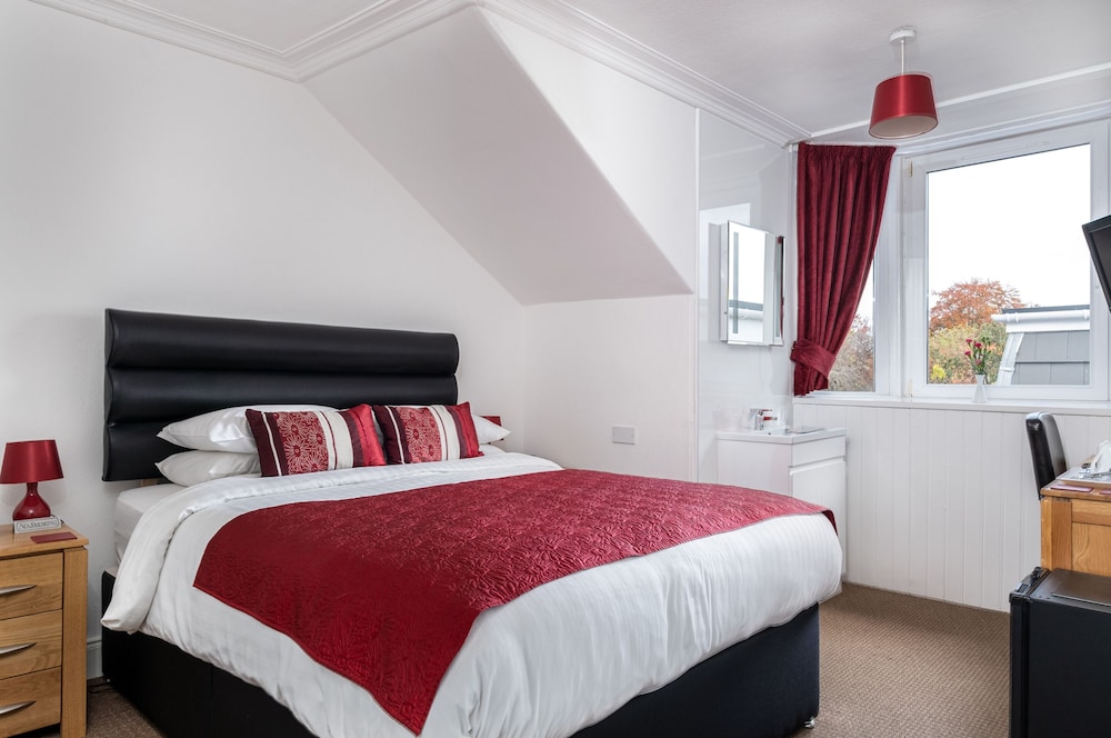 Double Room (Room 5)