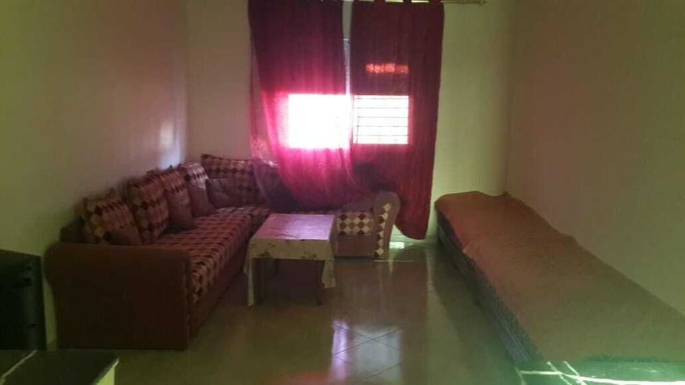 Basic Apartment photo 1