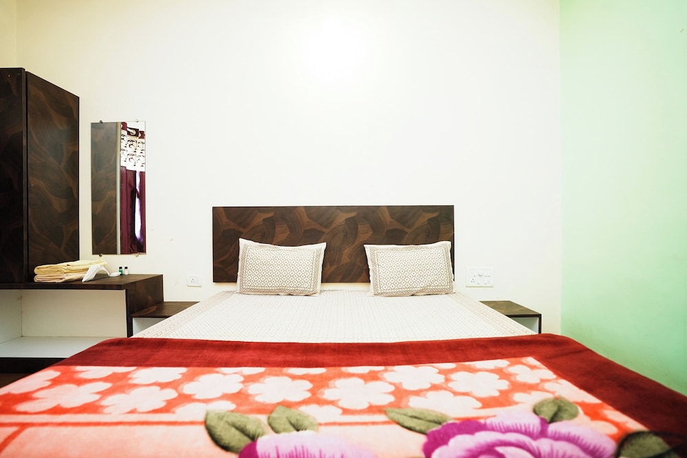 1 BHK Apartment (2 Adults) photo 1