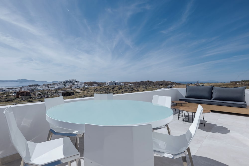 Superior Suite, Sea View - Photo 5