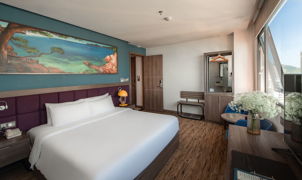 Deluxe Double or Twin Room, Sea View photo 3