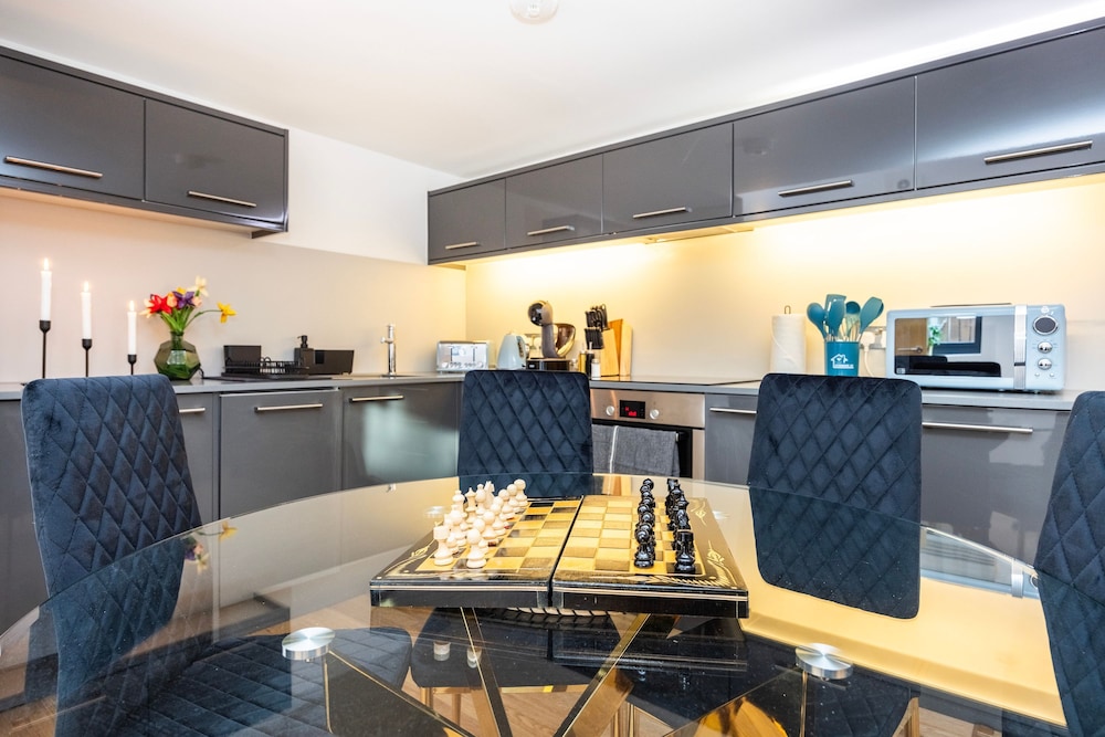 2 Bed 2 Bath Deluxe Flat in Kensington, Foto 10