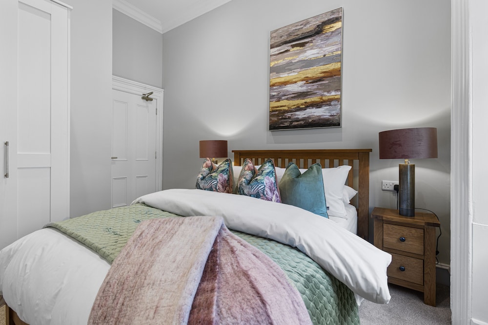Luxury Apartment photo 2