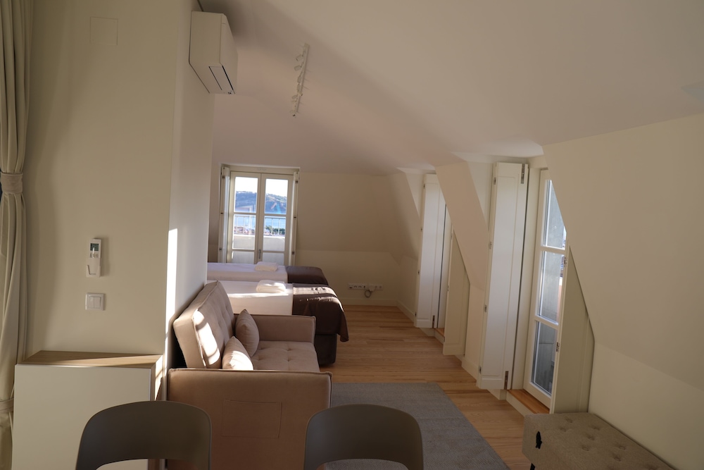 Deluxe Apartment, River View photo 1