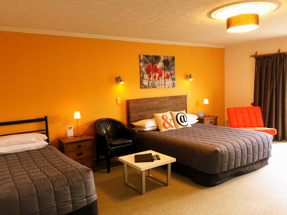 Twin Studio with Spa photo 1