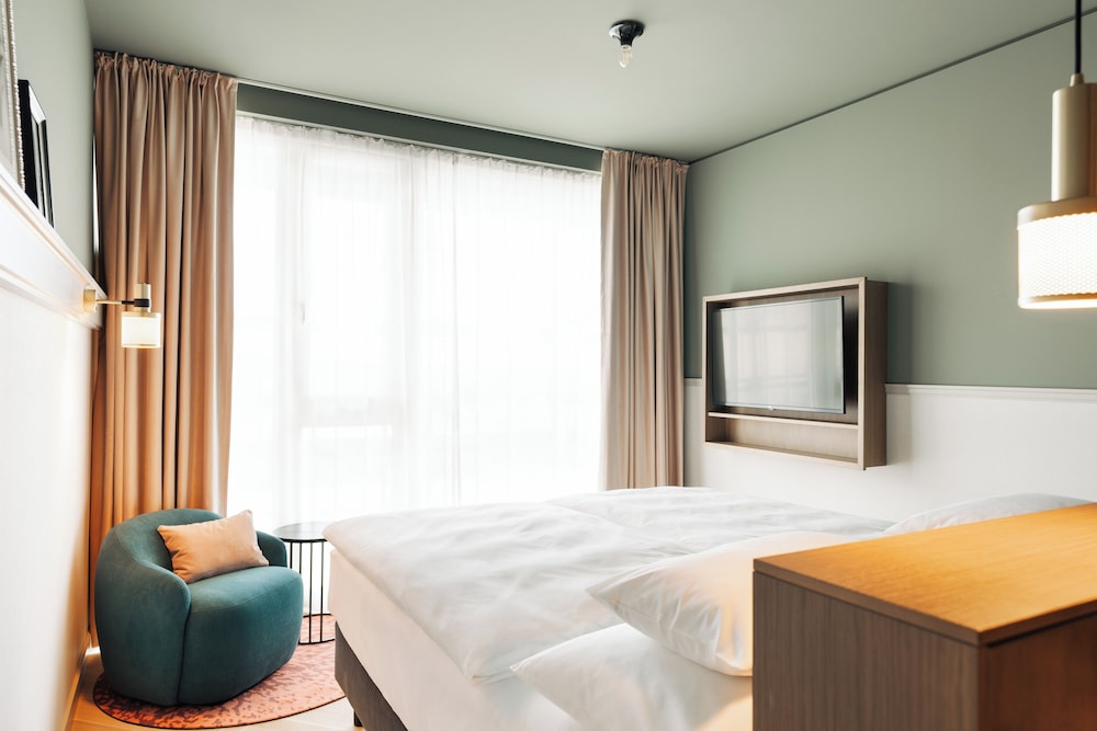 Luxury Room (castle view) - Photo 2