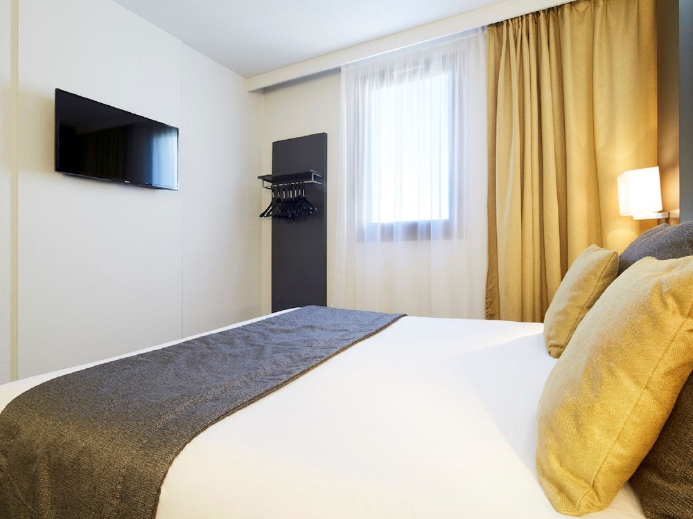 Standard Room, 1 Double Bed - Photo 4